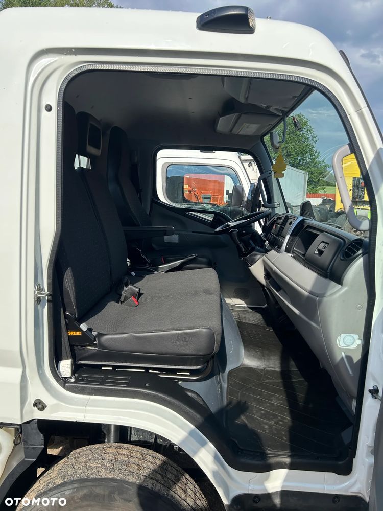 Mitsubishi FUSO CANTER 7C18 / WYWROTKA 3-STRONNA / 2 SZTUKI / TYLKO 12 TYS. KM PRZEBIEGU / POLSKI SALON / PRAWO JAZDY KATEGORIA "C' Z TACHOGRAFEM / DUŻA ŁADOWNOŚĆ 4075 KG !! - 5