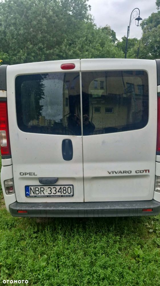 Opel Vivaro - 9