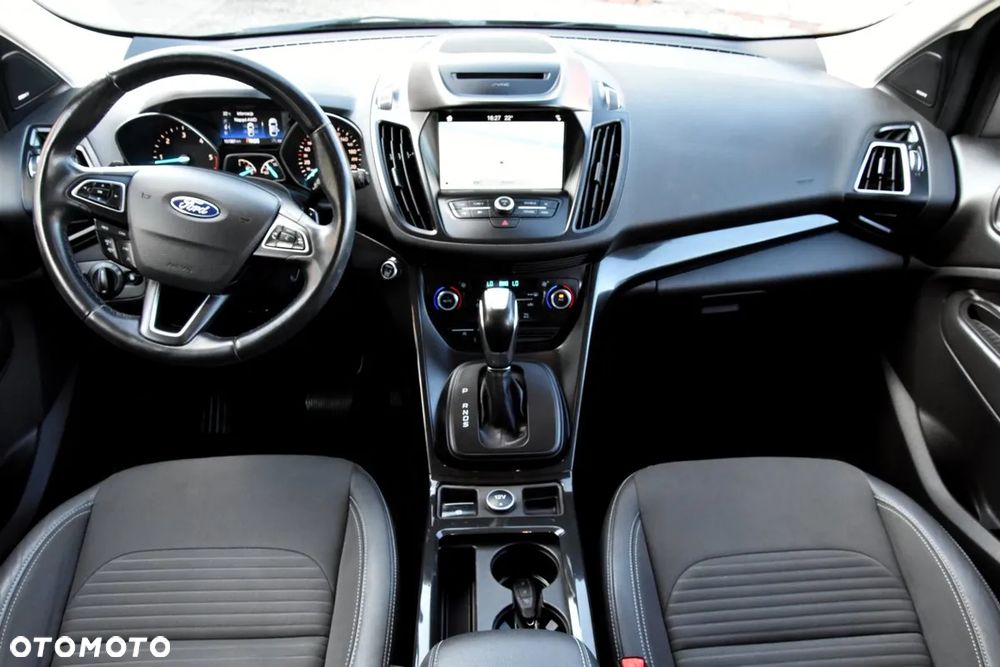 Ford Kuga 2.0 TDCi 4x4 Titanium - 26