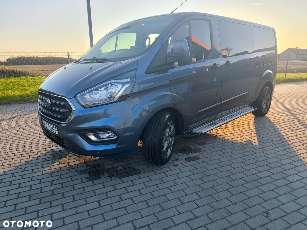 Ford Custom - 22