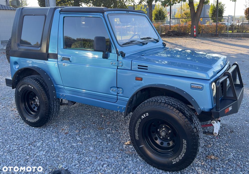 Suzuki Samurai