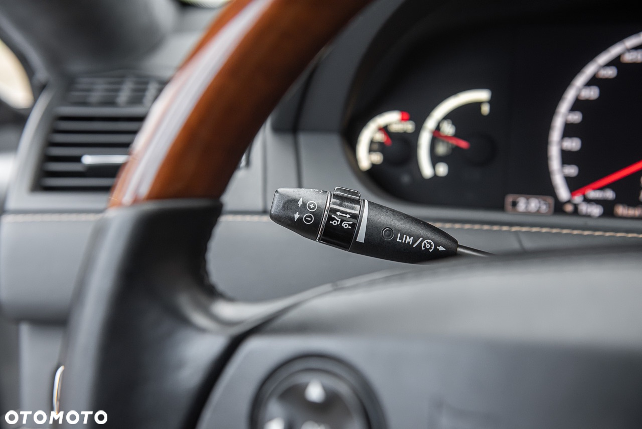 Mercedes-Benz CL 63 AMG 7G-TRONIC - 21
