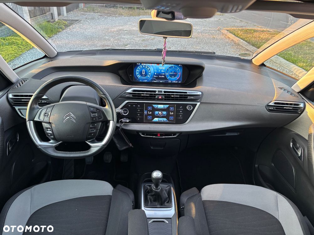 Citroën C4 Picasso - 13