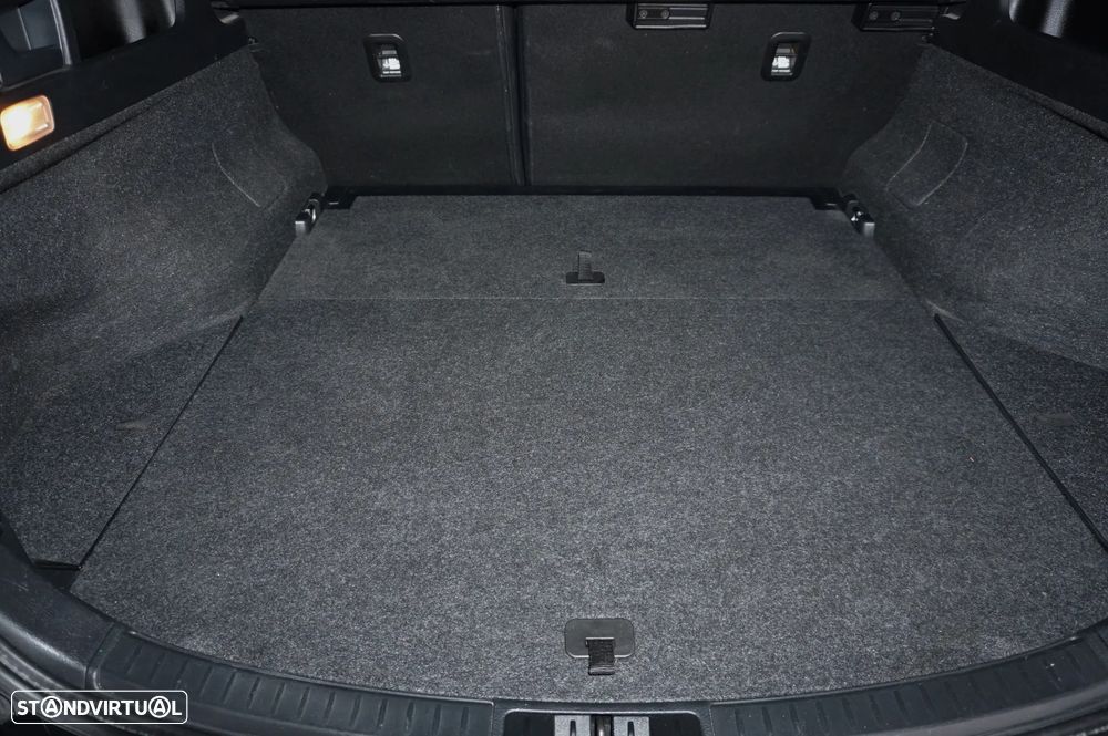 Toyota Auris Touring Sports 1.33 VVT-i Active+AC - 21