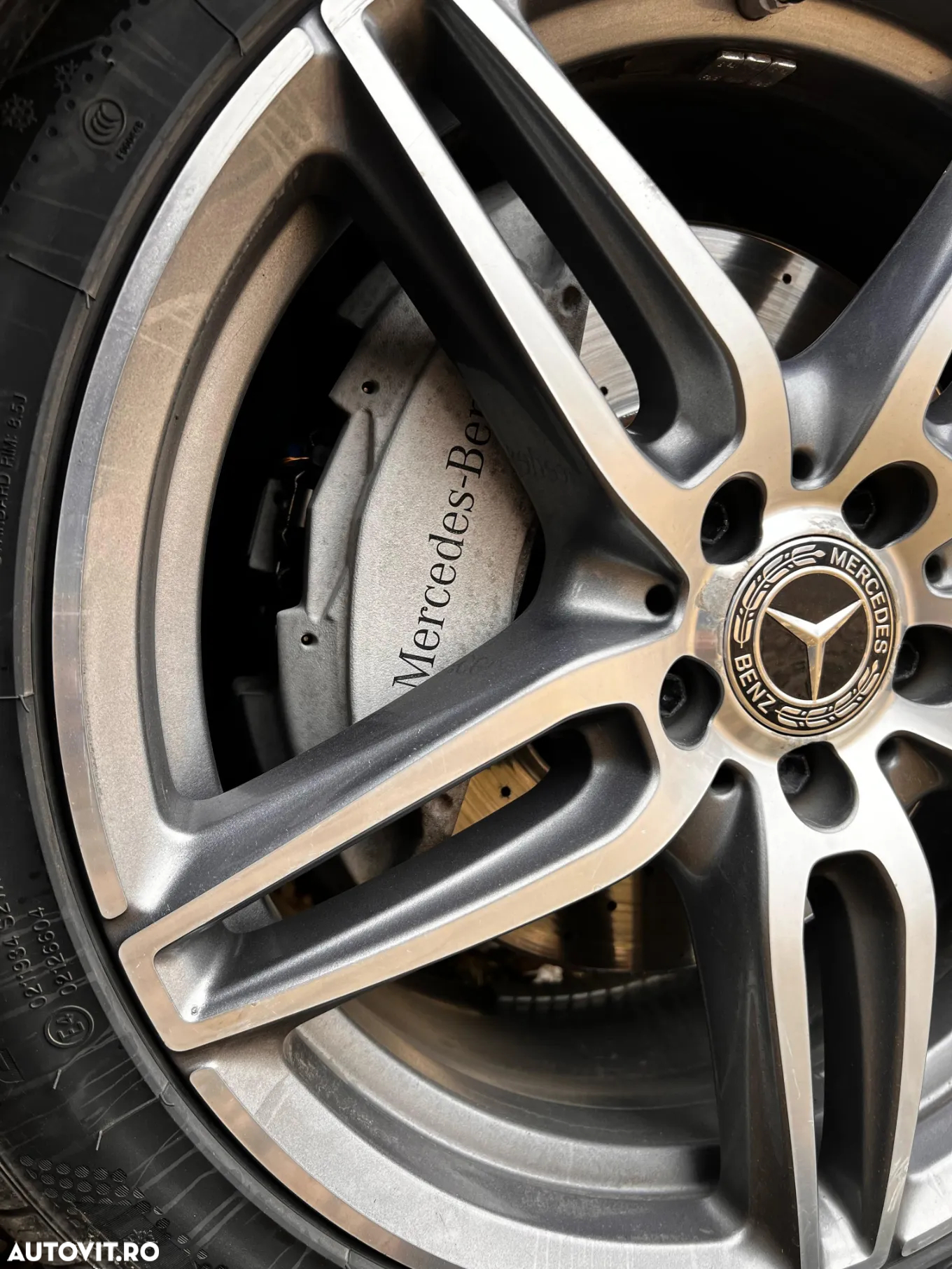 Mercedes-Benz E 220 d T 9G-TRONIC AMG Line - 13