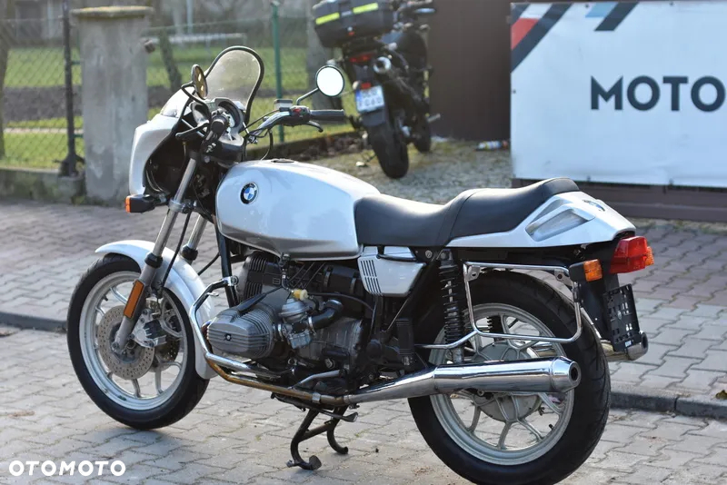BMW R - 19