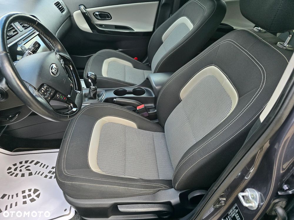 Kia Ceed 1.6 GDI Spirit - 16