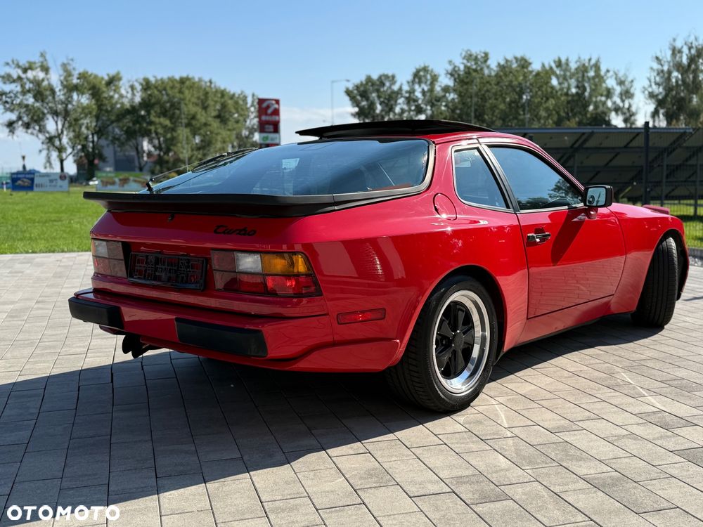 Porsche 944 - 9