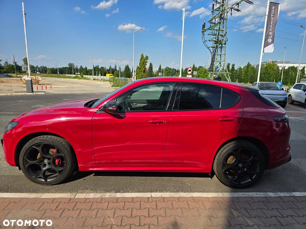 Alfa Romeo Stelvio 2.0 Turbo Tributo Italiano Q4 - 6