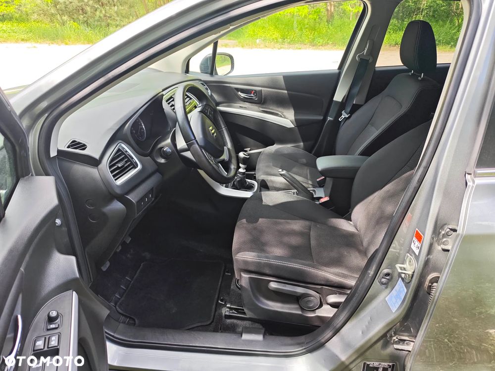 Suzuki SX4 S-Cross 1.4 Boosterjet Comfort - 27