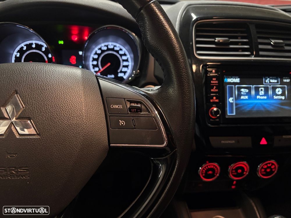 Mitsubishi ASX 1.6 MIVEC Intense - 11