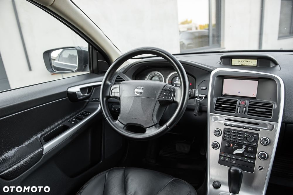 Volvo XC 60 - 16