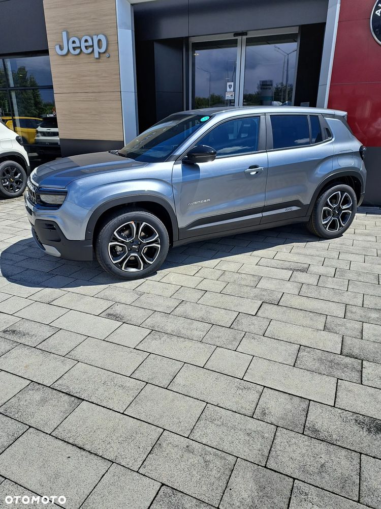 Jeep Avenger 54kWh Summit - 4