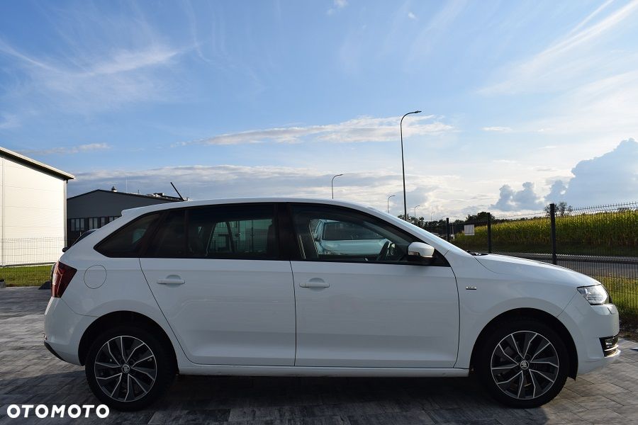 Skoda RAPID Spb 1.0 TSI Drive - 27