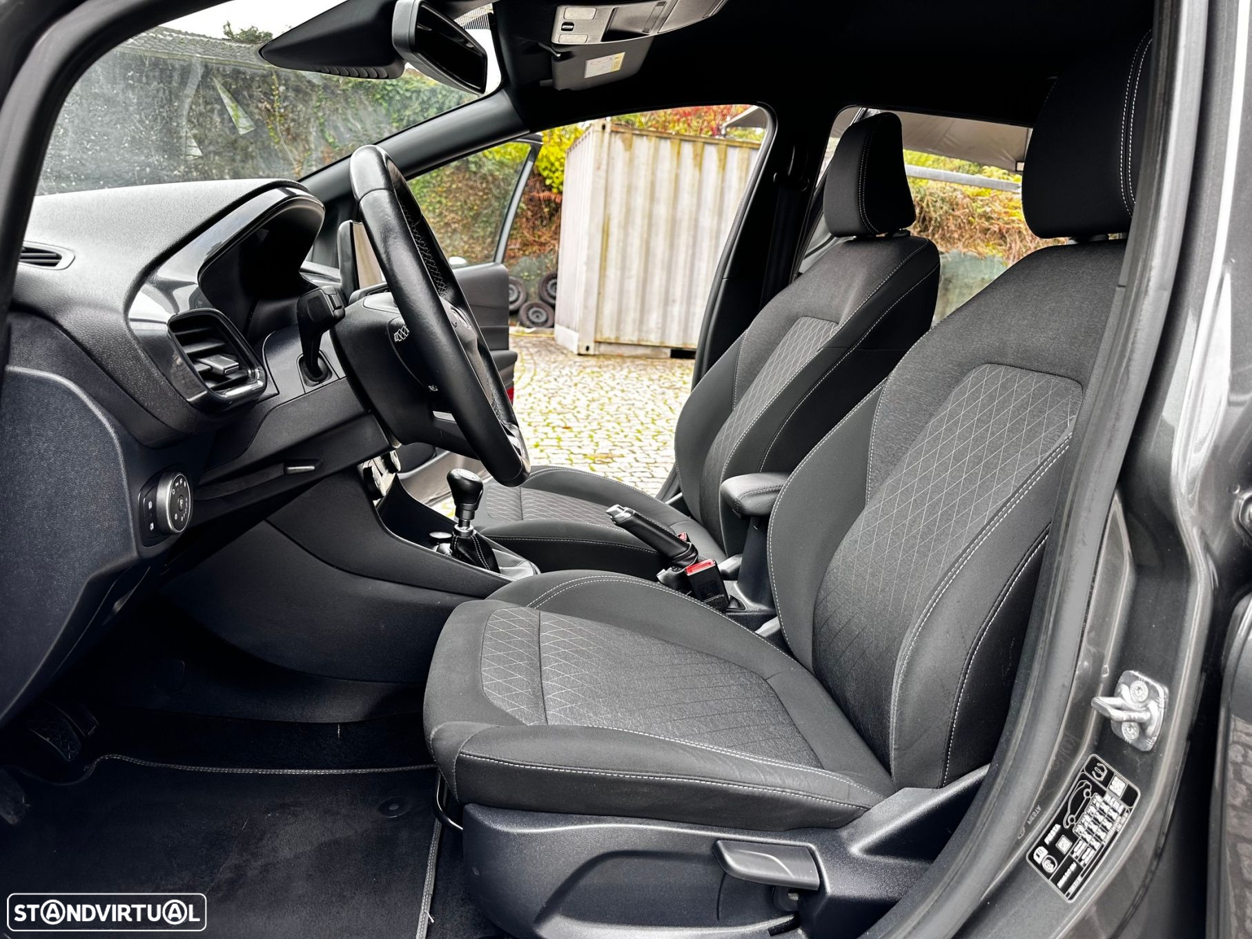 Ford Fiesta 1.0 EcoBoost Active+ - 20