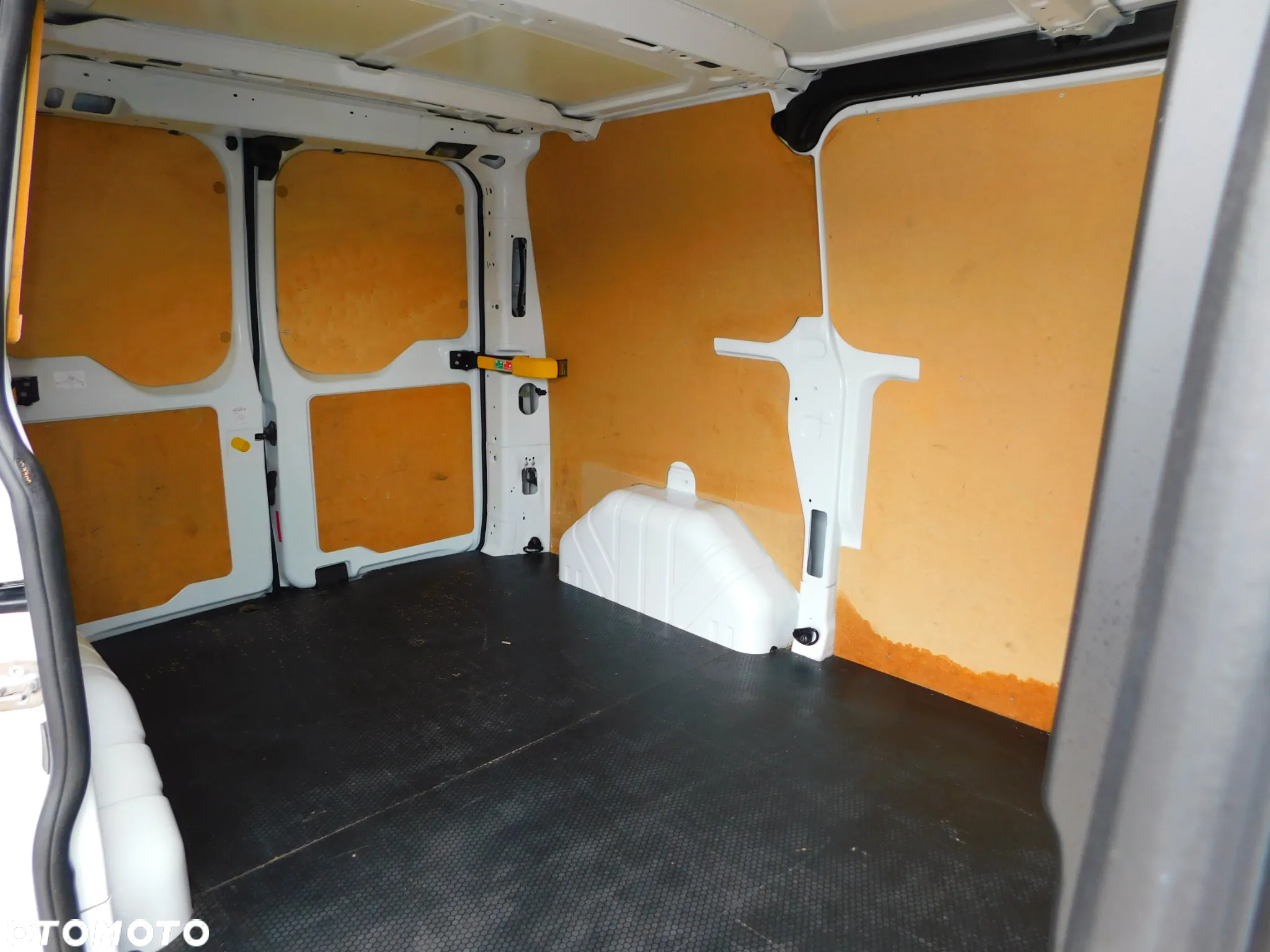 Ford Transit Custom - 4