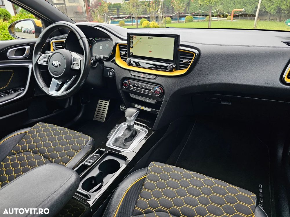 Kia XCeed 1.6 CRDi DCT7 PLATINUM EDITION - 8
