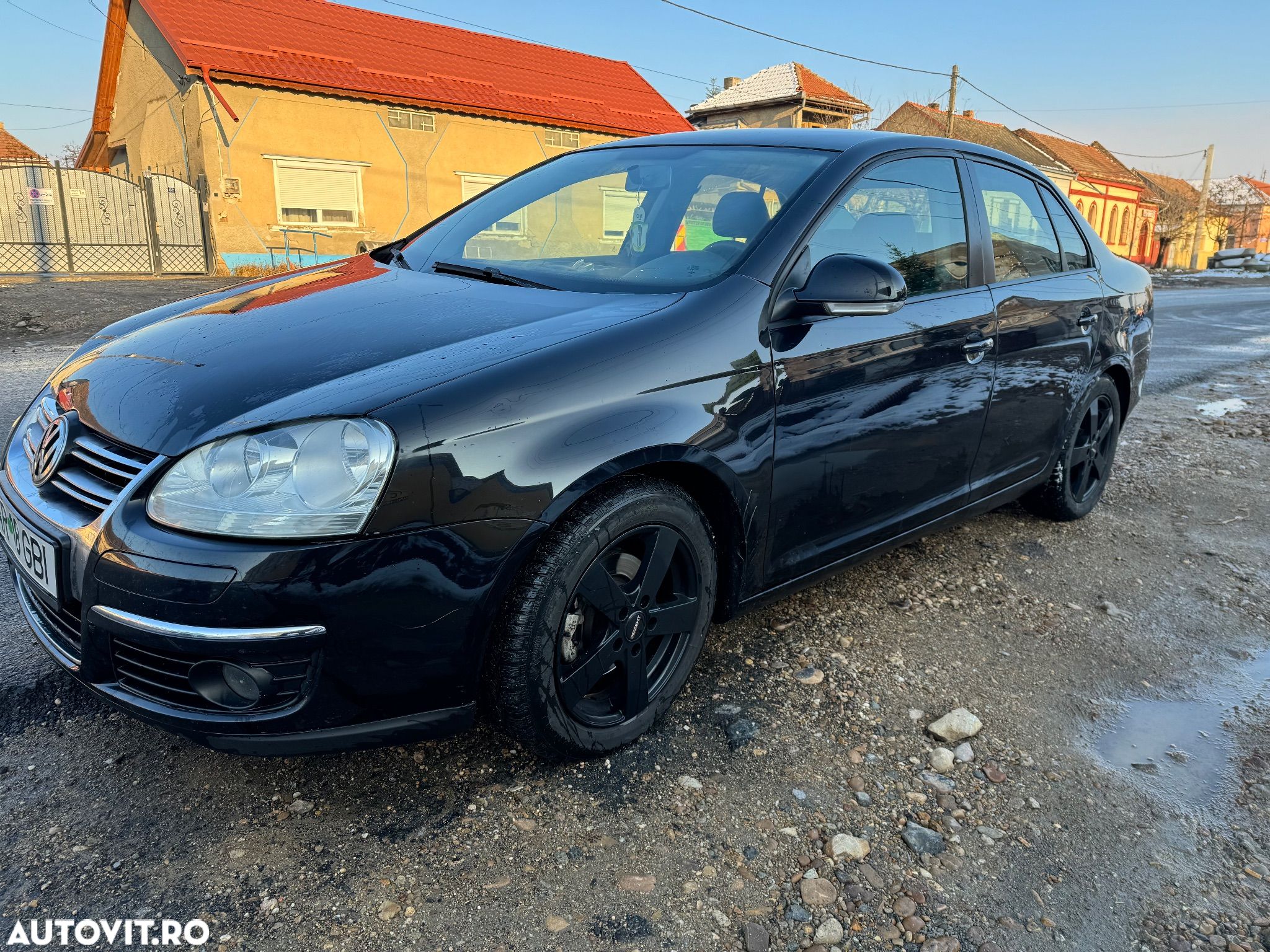 Volkswagen Jetta 1.6 TDI DPF Comfortline - 1