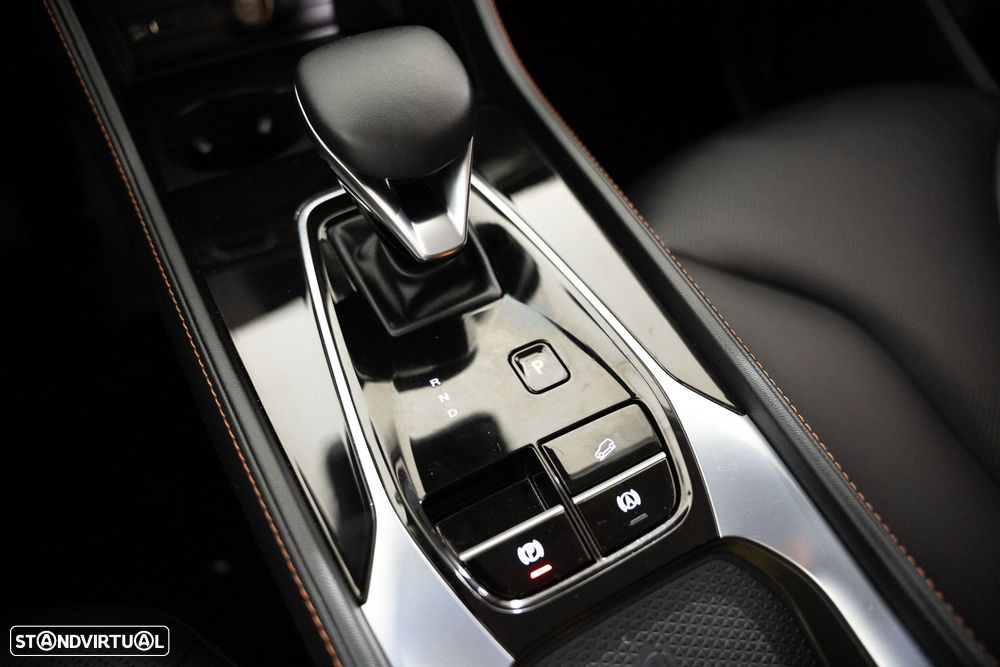 MG HS 1.5 Plug-in Hybrid Luxury - 26
