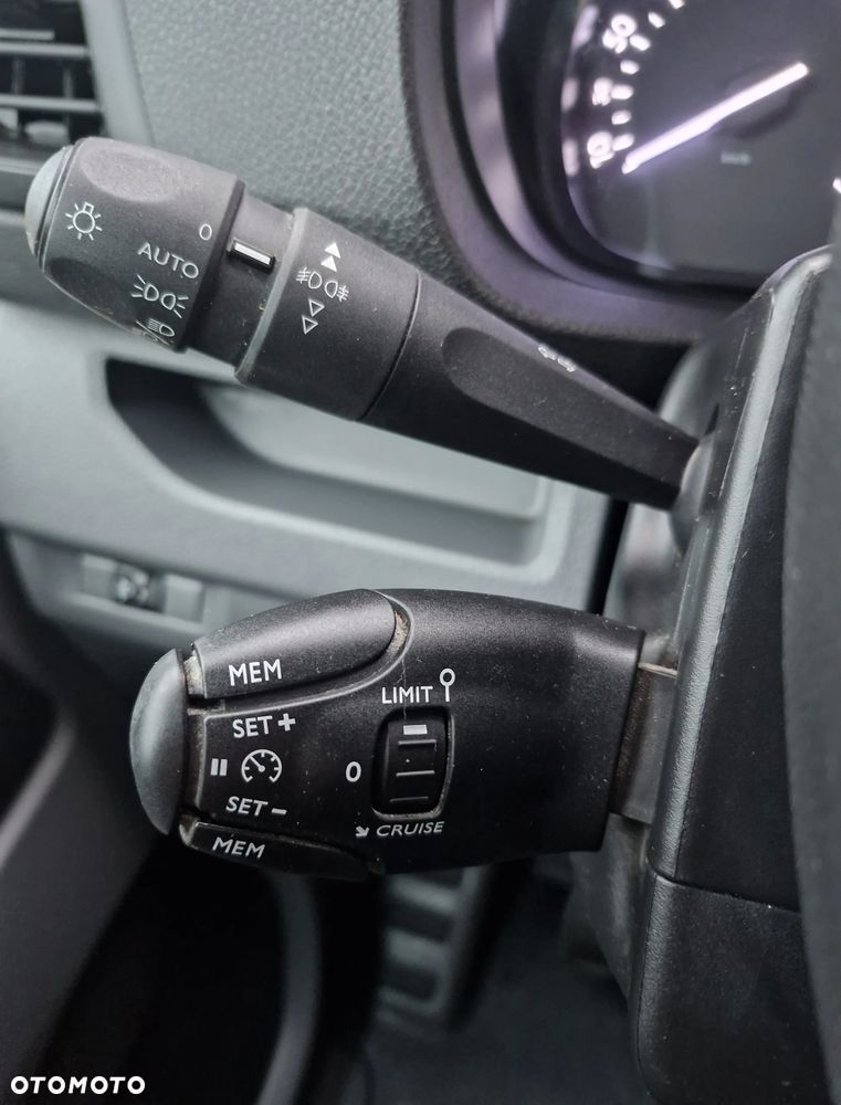 Peugeot Expert XL LONG, Nawigacja, klima, tempomat, czujniki - 17