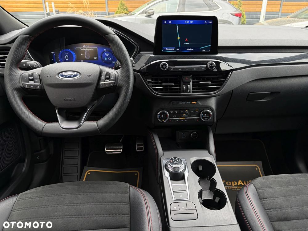 Ford Kuga 2.5P PHEV FWD ST-Line - 36