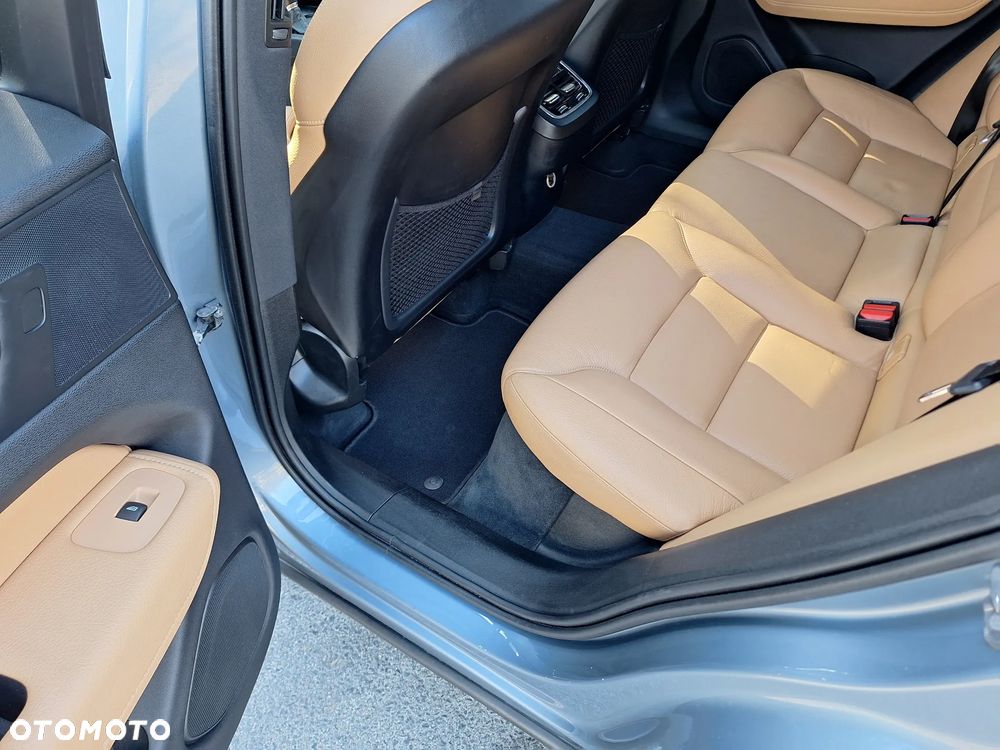 Volvo XC 60 D4 AWD Geartronic Inscription - 25