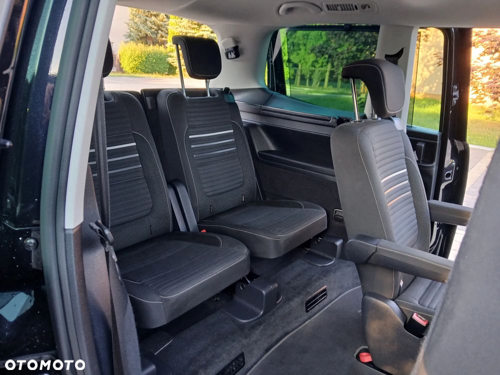 Volkswagen Sharan - 11