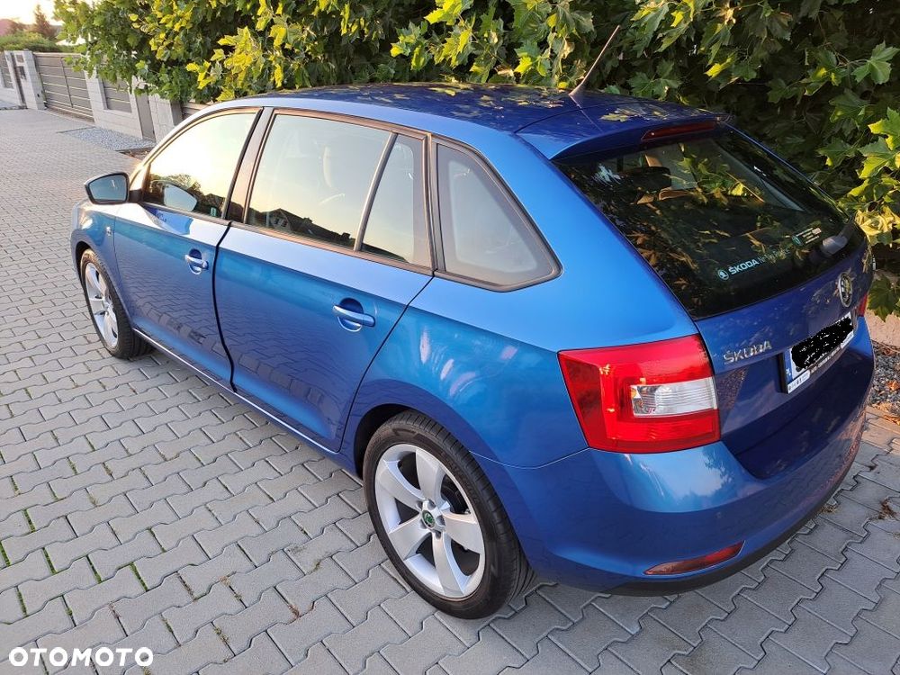 Skoda RAPID 1.6 TDI DPF Elegance - 24