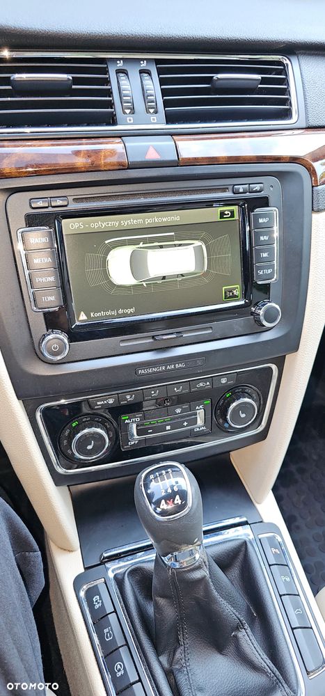 Skoda Superb 2.0 TDI 4x4 Platinum - 13