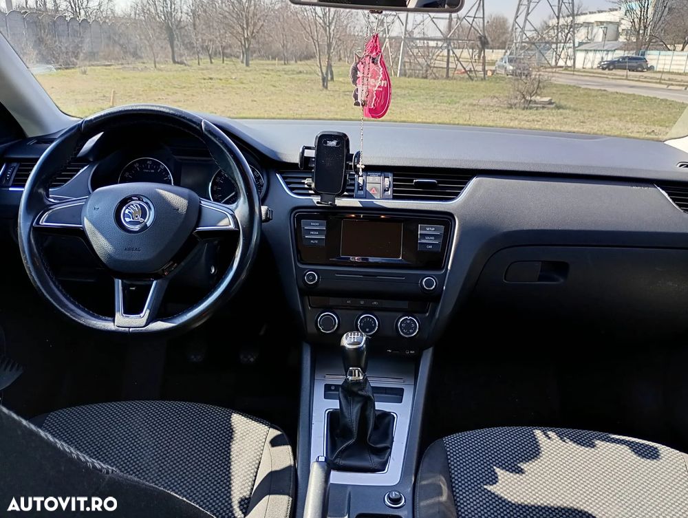 Skoda Octavia 1.2 TSI Active - 8