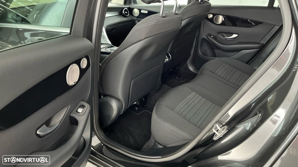 Mercedes-Benz GLC 300 de 4Matic - 6
