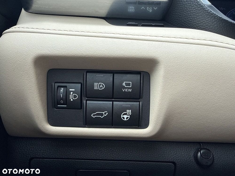 Toyota Highlander 2.5 Hybrid Executive - 32