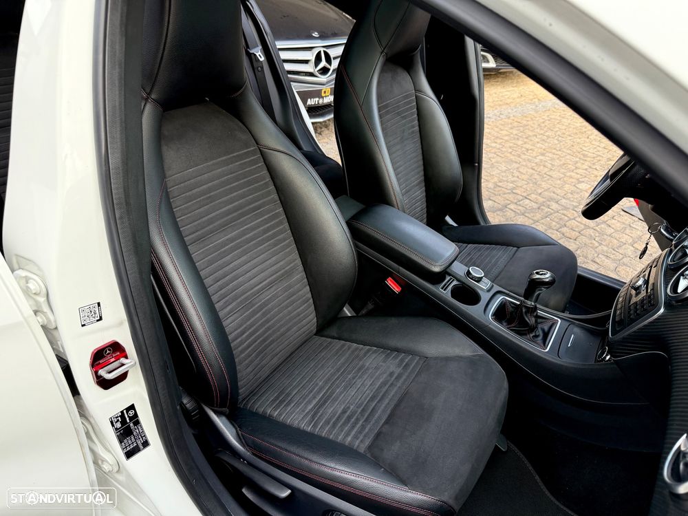 Mercedes-Benz A 180 d AMG Line - 56