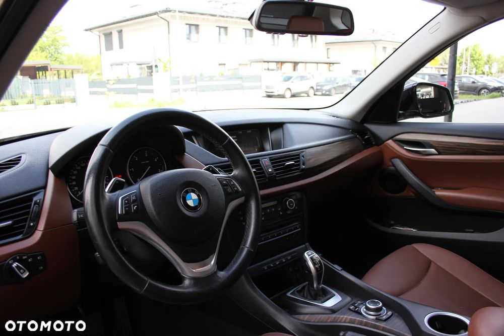 BMW X1 xDrive25d xLine - 21