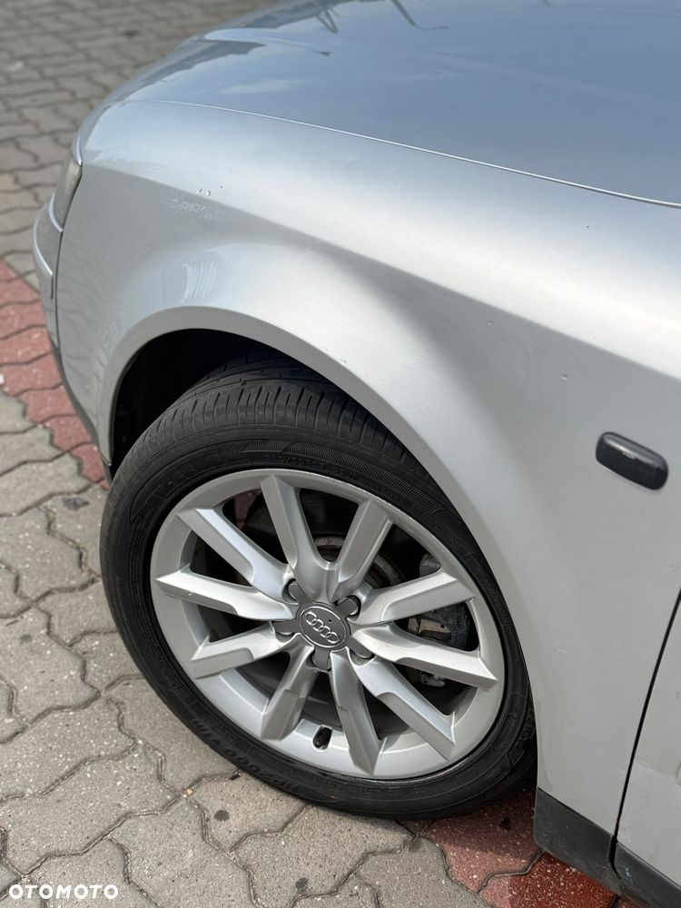 Audi A4 Avant - 15