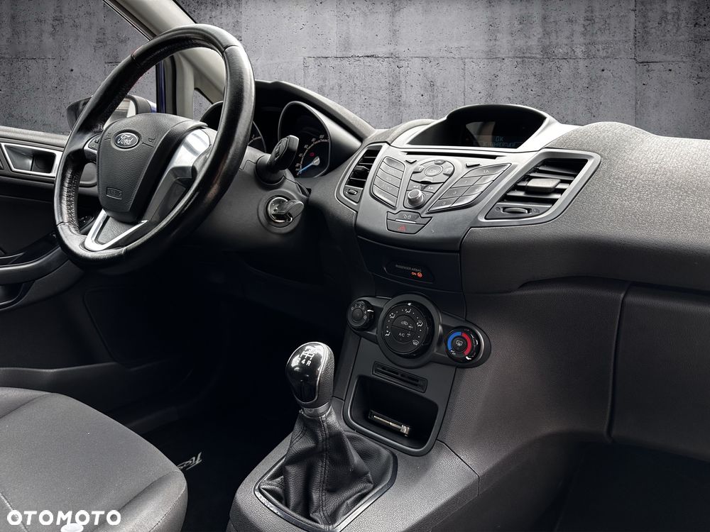 Ford Fiesta 1.25 Platinium X - 12