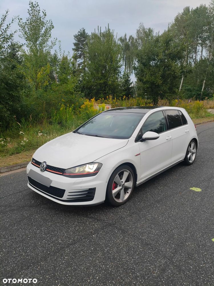 Volkswagen Golf 2.0 TSI BMT GTI Performance DSG - 4