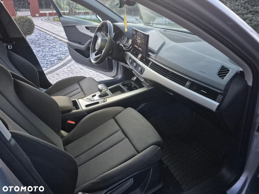 Audi A4 Avant 35 TDI S tronic - 14
