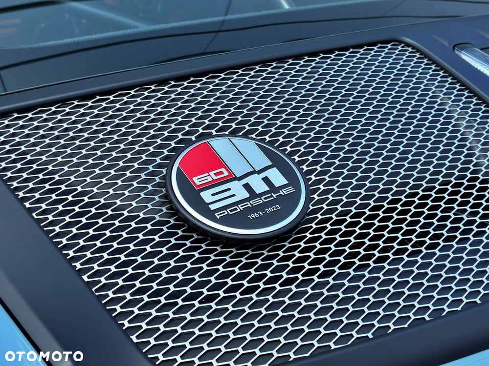 Porsche 911 - 40