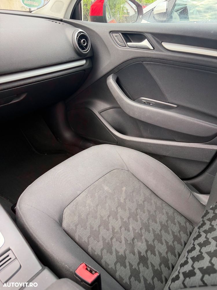 Audi A3 1.4 TFSI COD Stronic Attraction - 9