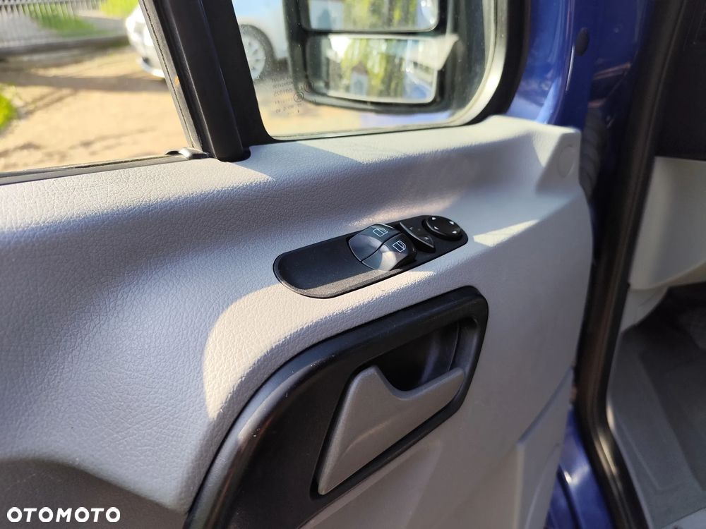 Volkswagen Crafter - 17