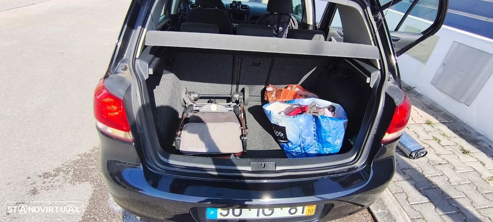 VW Golf 1.6 TDi Confortline - 9
