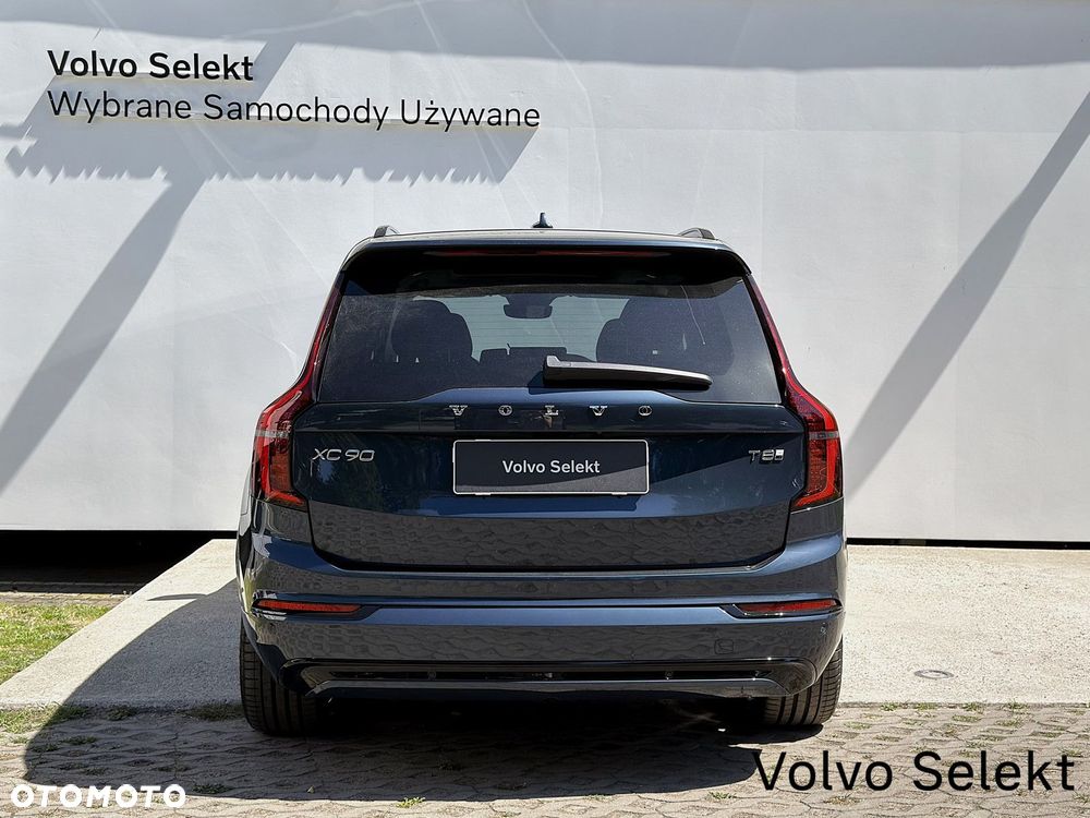Volvo XC 90 - 8