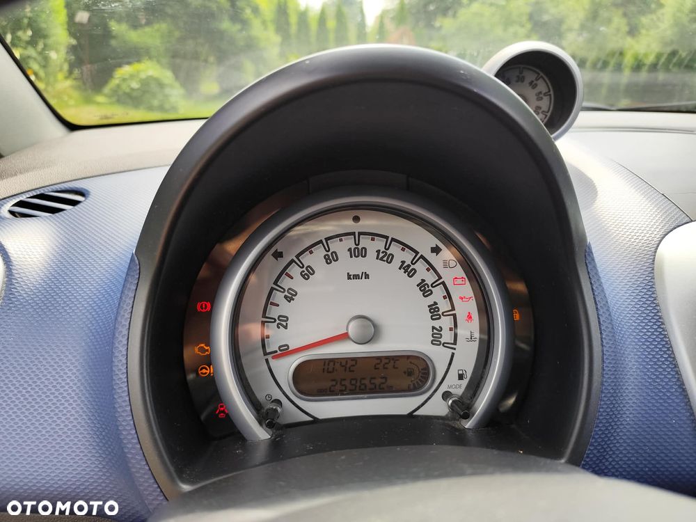 Opel Agila - 12