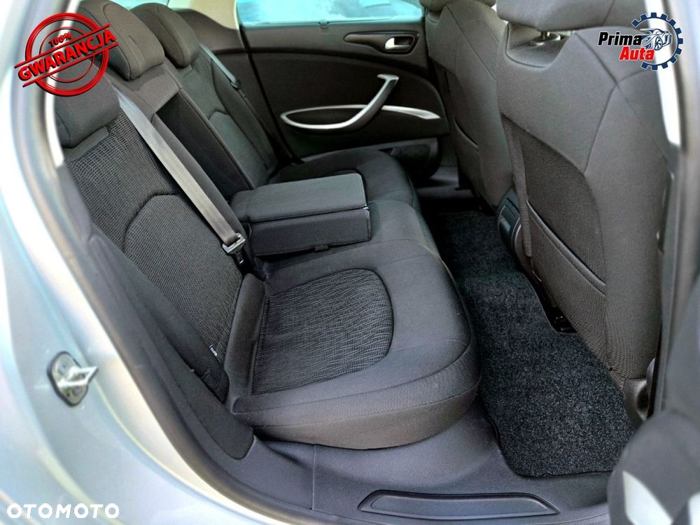 Citroën C5 Tourer HDi 115 FAP Business Class - 27