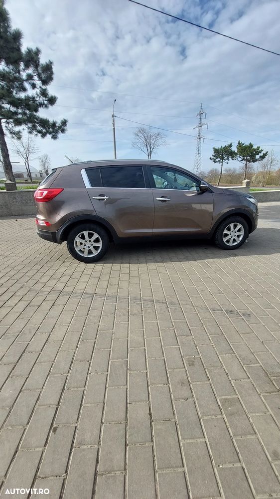 Kia Sportage 1.7 CRDI 2WD Attract - 14