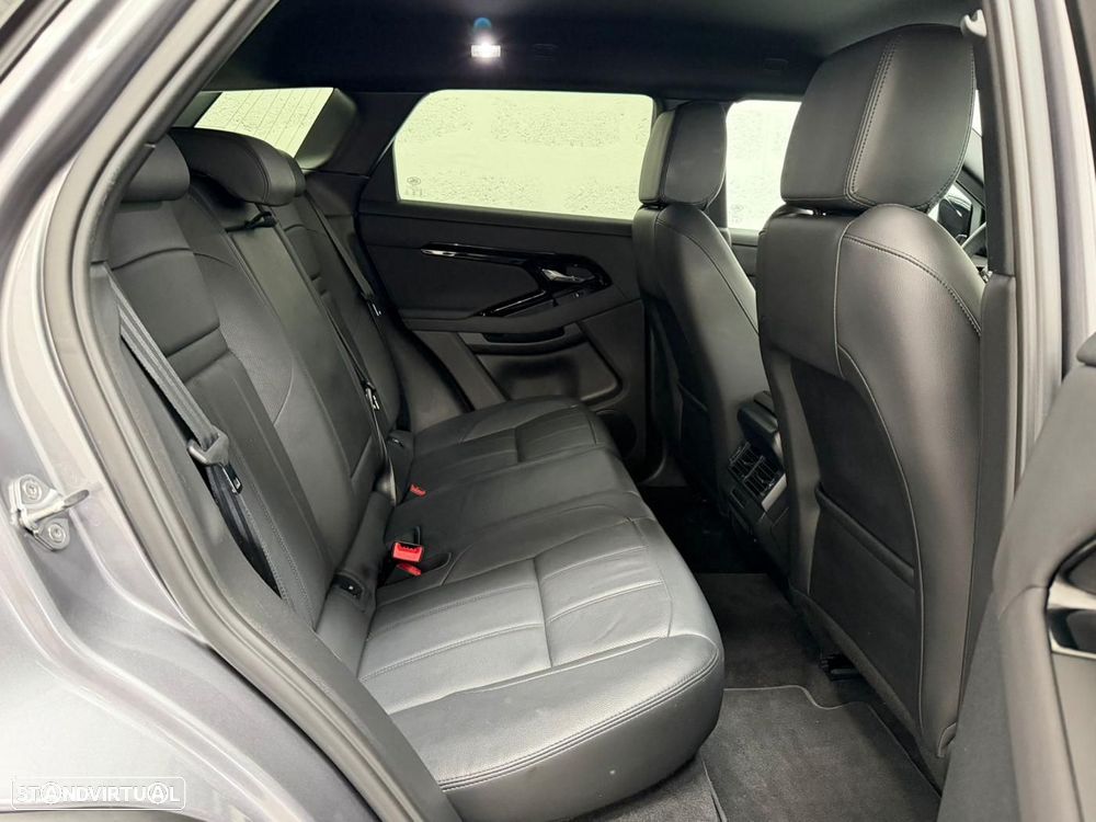 Land Rover Range Rover Evoque 1.5 P300e AWD Auto - 43