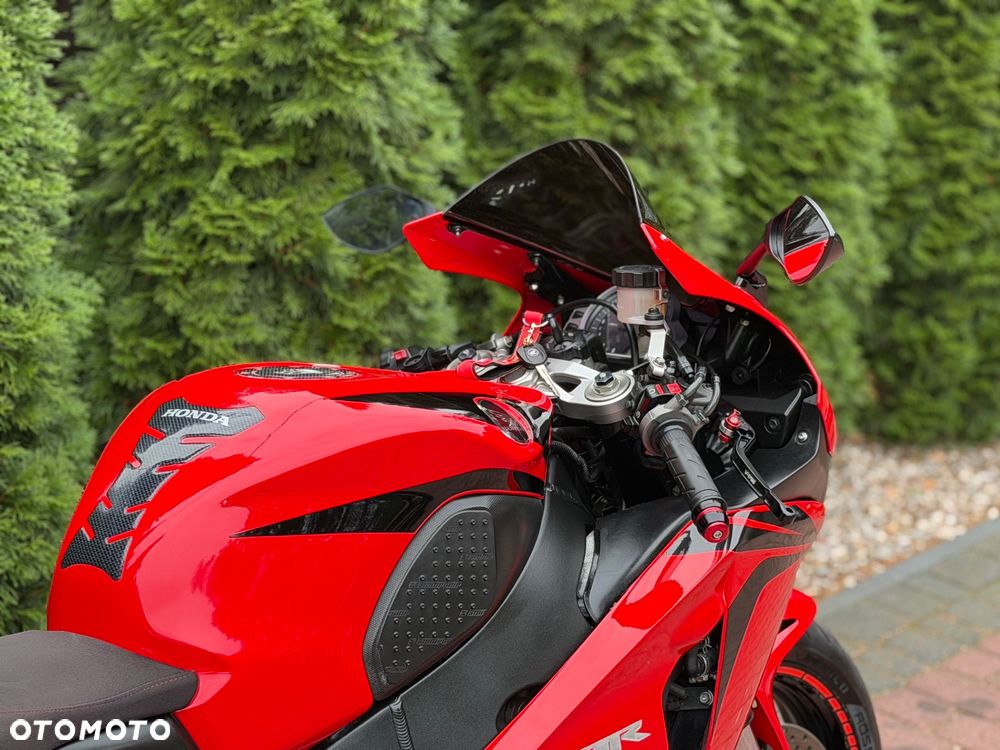 Honda CBR - 14