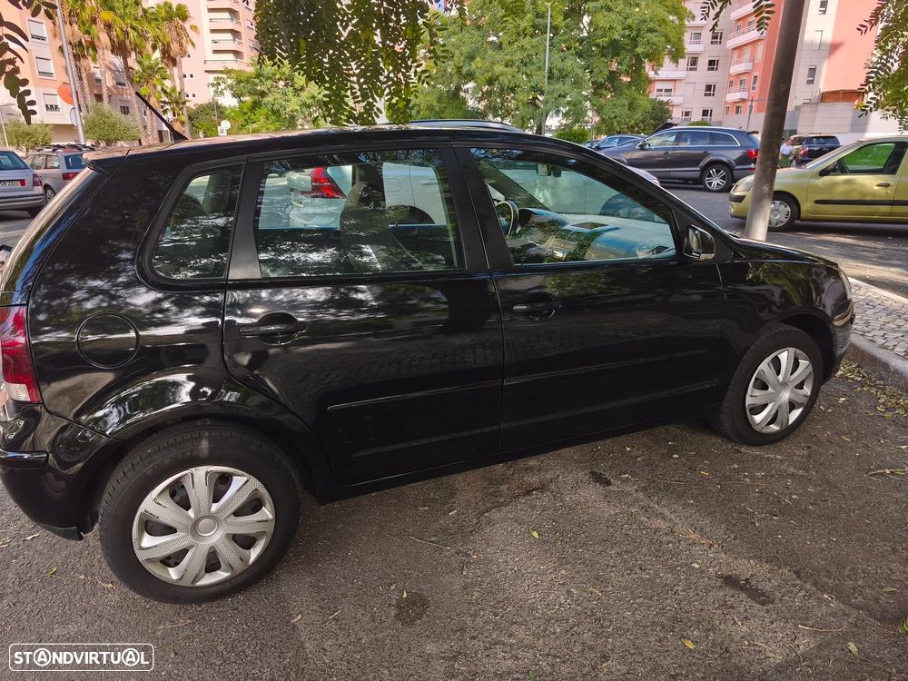VW Polo 1.2 Live - 12