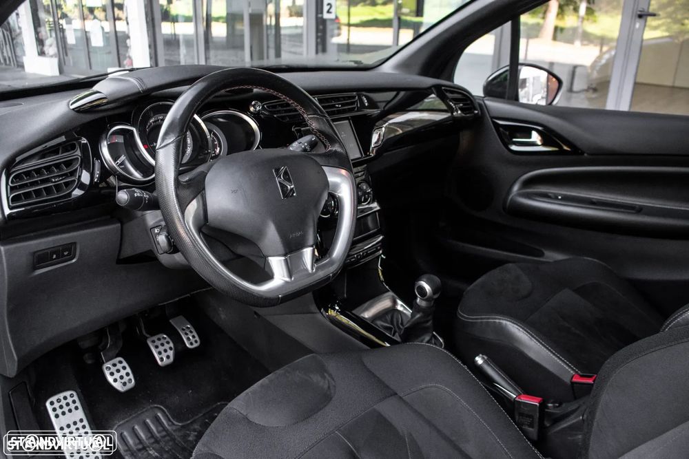 DS DS3 1.2 PureTech Be Chic - 22